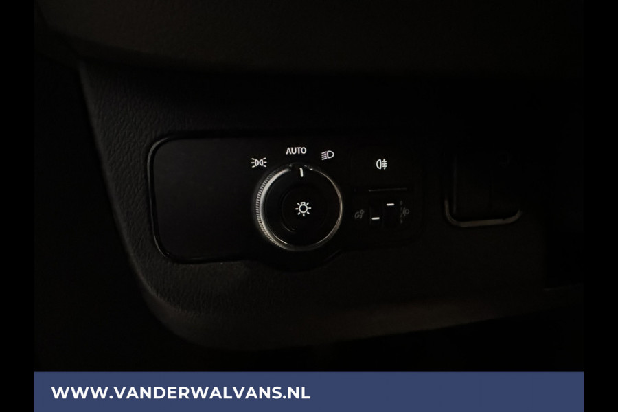 Mercedes-Benz Sprinter 314 CDI Bakwagen 4.4m lang Laadklep Zijdeur 1025kg Laadvermogen Euro6 Airco | Camera Apple carplay, Android auto