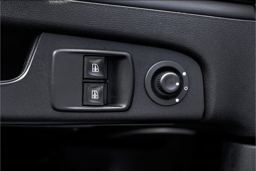 Nissan NV300 1.6 dCi L2H1 | 122PK | 3-Zits | PDC | Airco | Cruise | Euro 6