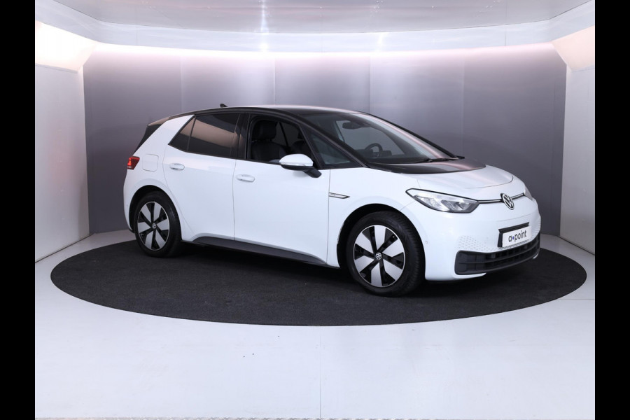 Volkswagen ID.3 Pro 58 kWh 204 pk | Navigatie | Parkeersensoren (Park assist) | Achteruitrijcamera | Adaptieve cruise control | Stoelverwarming |