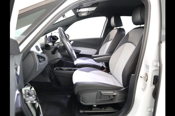 Volkswagen ID.3 Pro 58 kWh 204 pk | Navigatie | Parkeersensoren (Park assist) | Achteruitrijcamera | Adaptieve cruise control | Stoelverwarming |