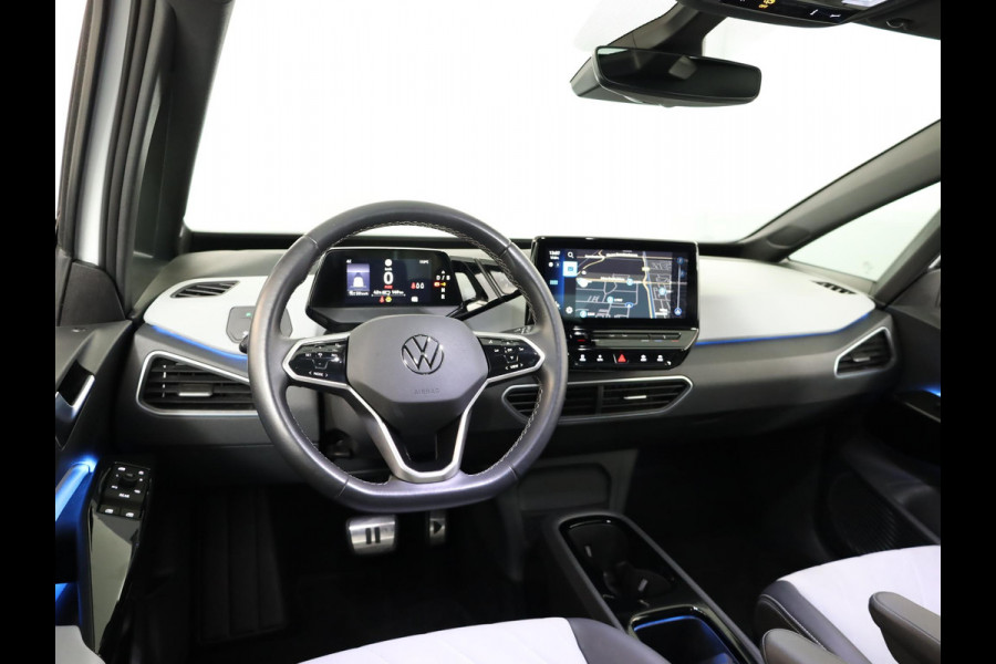 Volkswagen ID.3 Pro 58 kWh 204 pk | Navigatie | Parkeersensoren (Park assist) | Achteruitrijcamera | Adaptieve cruise control | Stoelverwarming |