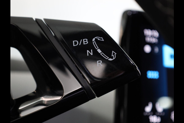 Volkswagen ID.3 Pro 58 kWh 204 pk | Navigatie | Parkeersensoren (Park assist) | Achteruitrijcamera | Adaptieve cruise control | Stoelverwarming |