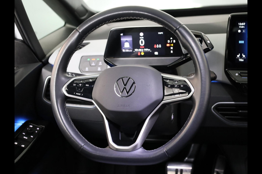 Volkswagen ID.3 Pro 58 kWh 204 pk | Navigatie | Parkeersensoren (Park assist) | Achteruitrijcamera | Adaptieve cruise control | Stoelverwarming |
