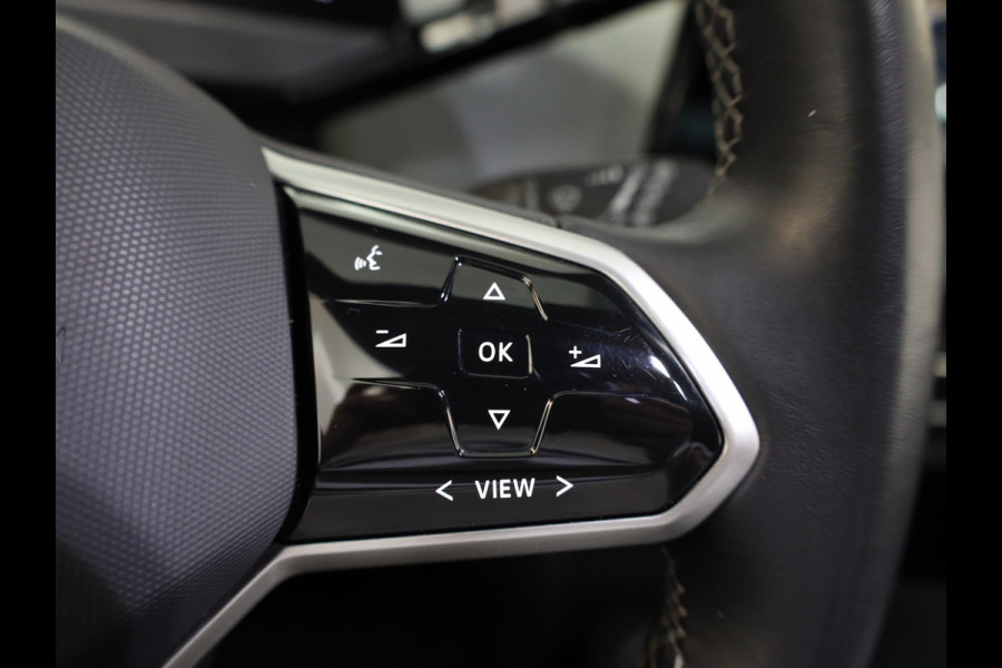 Volkswagen ID.3 Pro 58 kWh 204 pk | Navigatie | Parkeersensoren (Park assist) | Achteruitrijcamera | Adaptieve cruise control | Stoelverwarming |