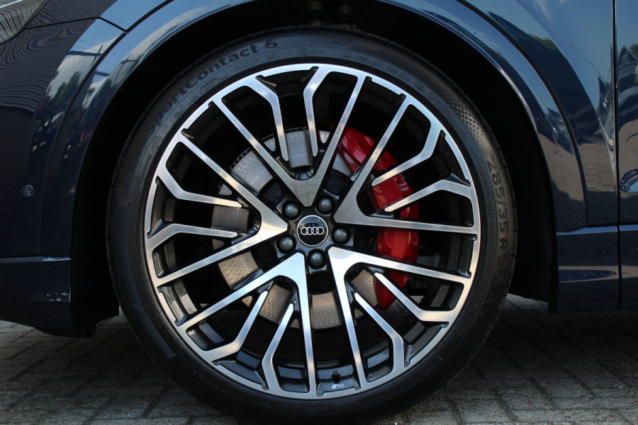 Audi Q8 60 TFSI e quattro Pro Line S Competition | Panoramadak | Massage | 23'' | Vierwielbesturing | Trekhaak | Koeling | OLED