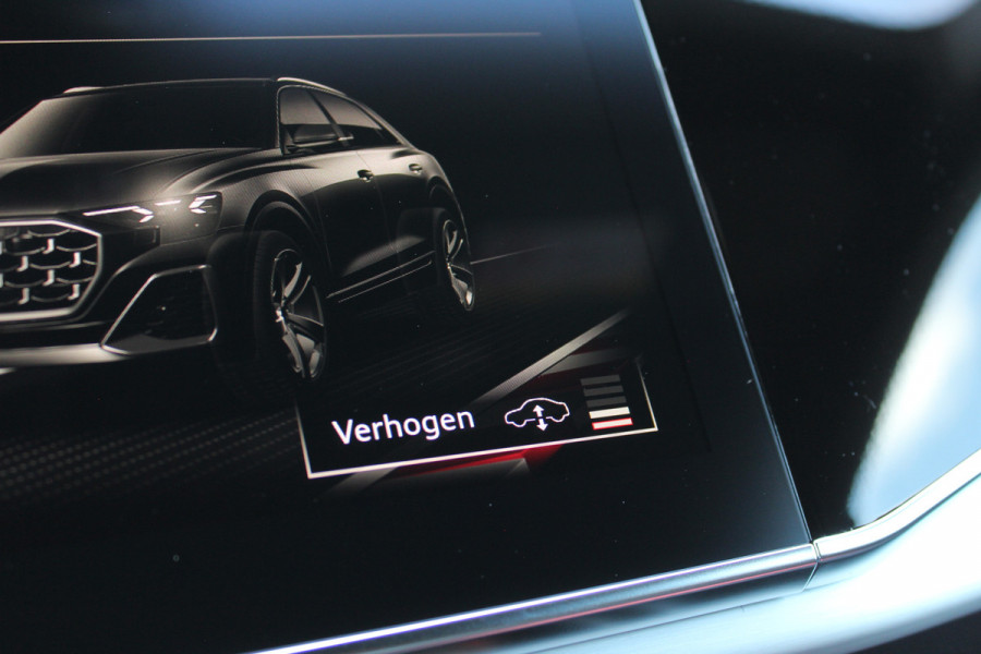 Audi Q8 60 TFSI e quattro Pro Line S Competition | Panoramadak | Massage | 23'' | Vierwielbesturing | Trekhaak | Koeling | OLED