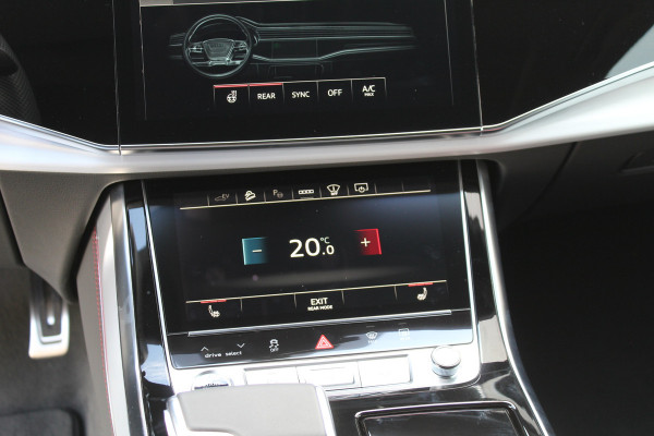 Audi Q8 60 TFSI e quattro Pro Line S Competition | Panoramadak | Massage | 23'' | Vierwielbesturing | Trekhaak | Koeling | OLED