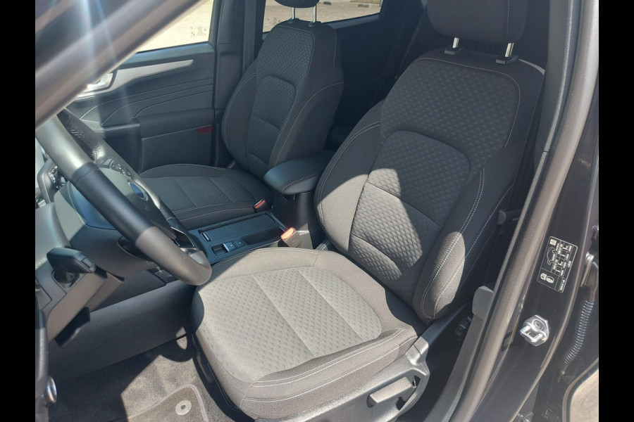 Ford Kuga 1.5 EcoBoost Titanium,airco,cruise,trekhaak,navigatie,android/applecarplay,stoelverwarming,parkeersensoren,