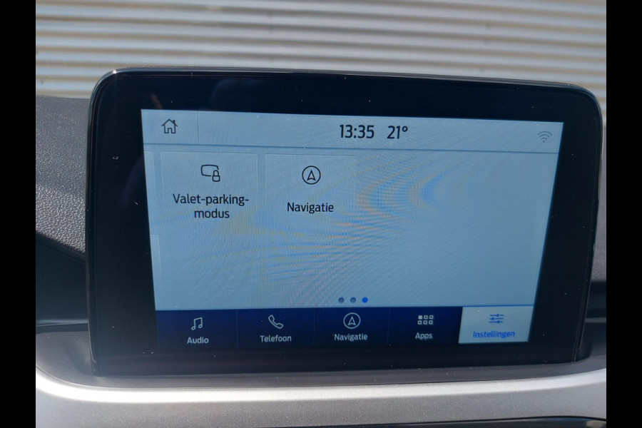 Ford Kuga 1.5 EcoBoost Titanium,airco,cruise,trekhaak,navigatie,android/applecarplay,stoelverwarming,parkeersensoren,