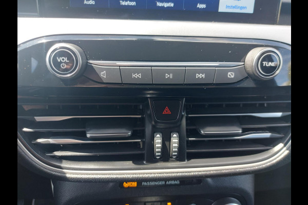 Ford Kuga 1.5 EcoBoost Titanium,airco,cruise,trekhaak,navigatie,android/applecarplay,stoelverwarming,parkeersensoren,