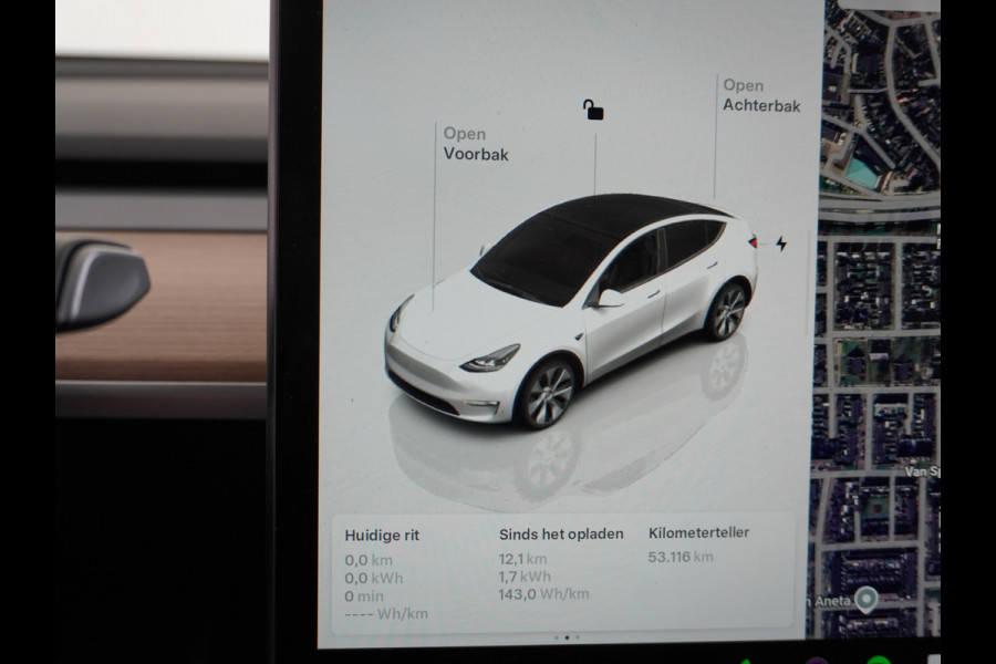 Tesla Model Y 514PK Long Range AWD Trekhaak 75kWh Warmtepomp Full-Self-Driving Computer 3 Leder  19" GSM-Sleutel Stoelverw.- V+A+Stuur+Voorrui Keyless PDC-a+v Elek.Achterklep Lmv Led Standkachel 4WD LR 1e Eigenaar, origineel Nederlands Geleverd, Trekvermogen-1600KG Accu-Garantie t/m sept-2031
