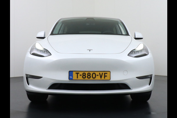 Tesla Model Y 514PK Long Range AWD Trekhaak 75kWh Warmtepomp Full-Self-Driving Computer 3 Leder  19" GSM-Sleutel Stoelverw.- V+A+Stuur+Voorrui Keyless PDC-a+v Elek.Achterklep Lmv Led Standkachel 4WD LR 1e Eigenaar, origineel Nederlands Geleverd, Trekvermogen-1600KG Accu-Garantie t/m sept-2031