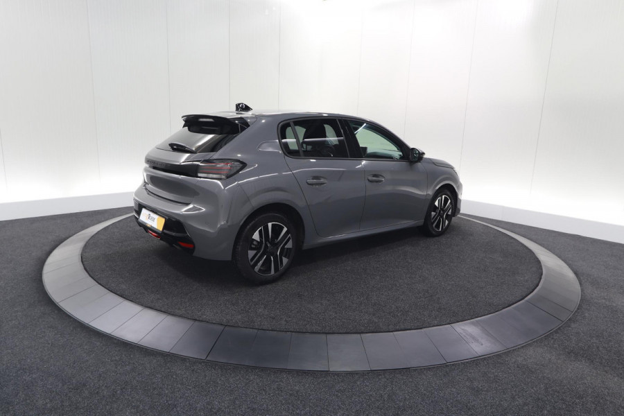 Peugeot 208 PureTech 100 Allure | 360 Camera | Adaptieve Cruise Control | Navigatie | Dodehoekdetectie