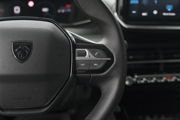 Peugeot 208 PureTech 100 Allure | 360 Camera | Adaptieve Cruise Control | Navigatie | Dodehoekdetectie