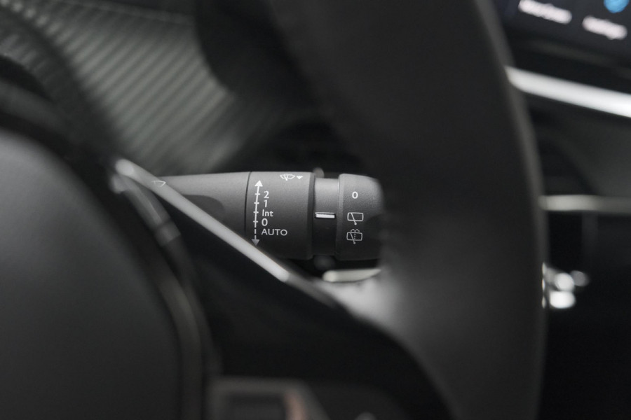 Peugeot 208 PureTech 100 Allure | 360 Camera | Adaptieve Cruise Control | Navigatie | Dodehoekdetectie