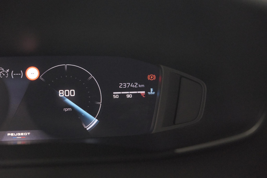 Peugeot 208 PureTech 100 Allure | 360 Camera | Adaptieve Cruise Control | Navigatie | Dodehoekdetectie