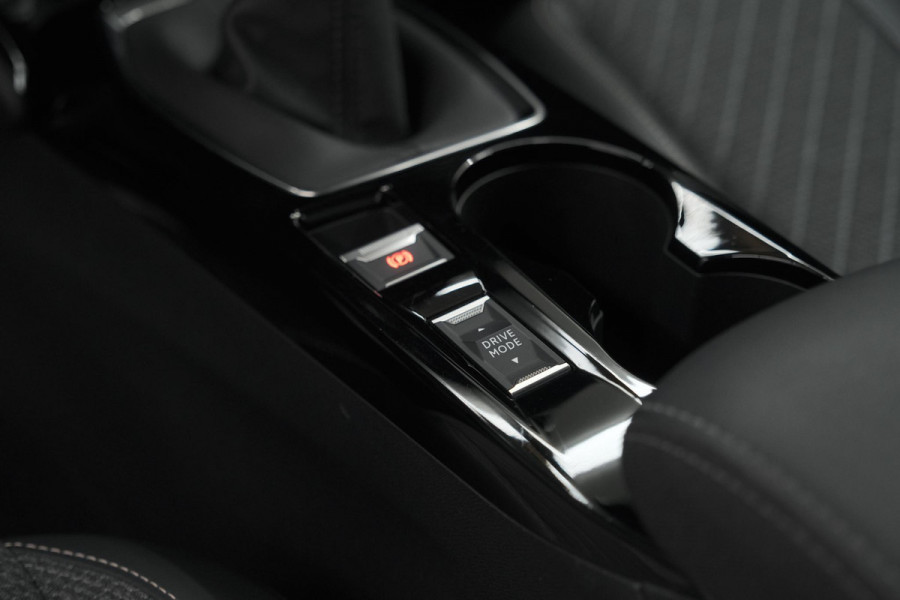 Peugeot 208 PureTech 100 Allure | 360 Camera | Adaptieve Cruise Control | Navigatie | Dodehoekdetectie
