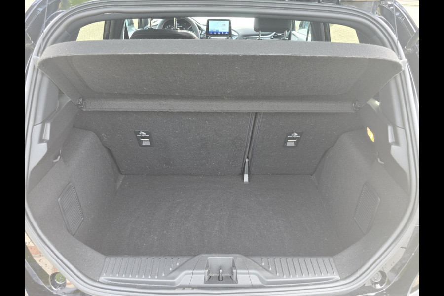 Ford Fiesta 1.0 EcoBoost Hybrid ST-Line X 125pk Trekhaak | Panorama dak / Open dak | Winterpack | Apple Carplay | Achteruitrijcamera