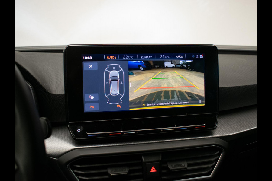 Seat Leon Sportstourer 1.5 TSI Style Launch Edition Sport (APPLECARPLAY,NAVI,CAMERA,DIGITALE DASH,CRUISE,LED,KEYLESS,LM VELGEN,)