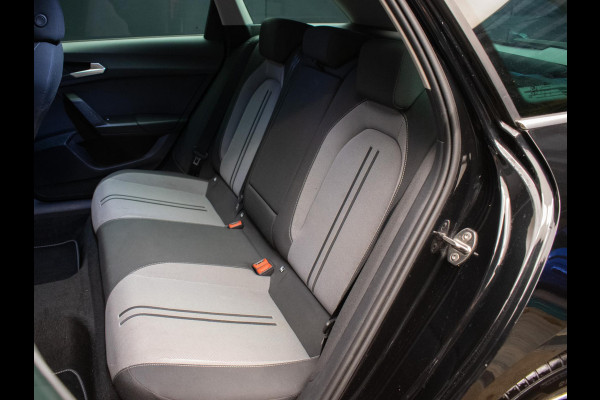 Seat Leon Sportstourer 1.5 TSI Style Launch Edition Sport (APPLECARPLAY,NAVI,CAMERA,DIGITALE DASH,CRUISE,LED,KEYLESS,LM VELGEN,)