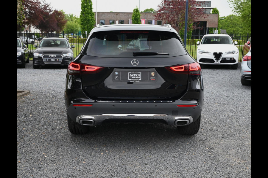 Mercedes-Benz GLA 250 e Progressive Widescreen Sfeerverlichting Camera PDC LED 18''