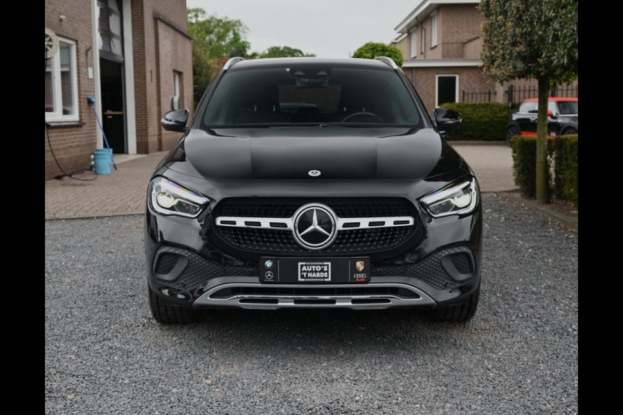 Mercedes-Benz GLA 250 e Progressive Widescreen Sfeerverlichting Camera PDC LED 18''