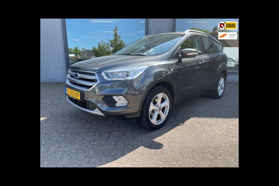 Ford Kuga 1.5 EcoBoost Titanium | Afn. trekhaak | 1800 kg trekgewicht | Navigatie