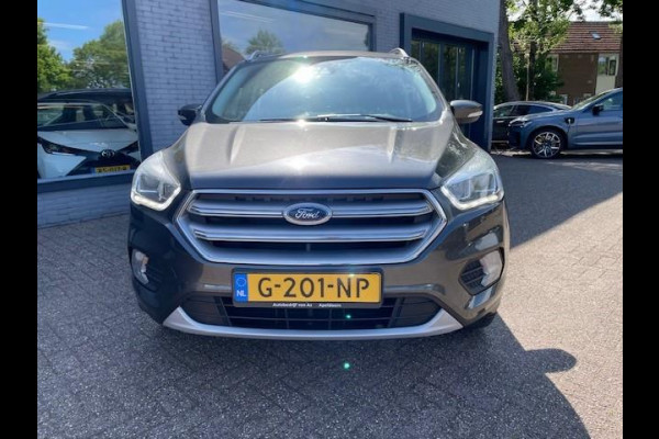 Ford Kuga 1.5 EcoBoost Titanium | Afn. trekhaak | 1800 kg trekgewicht | Navigatie
