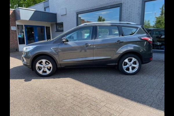 Ford Kuga 1.5 EcoBoost Titanium | Afn. trekhaak | 1800 kg trekgewicht | Navigatie