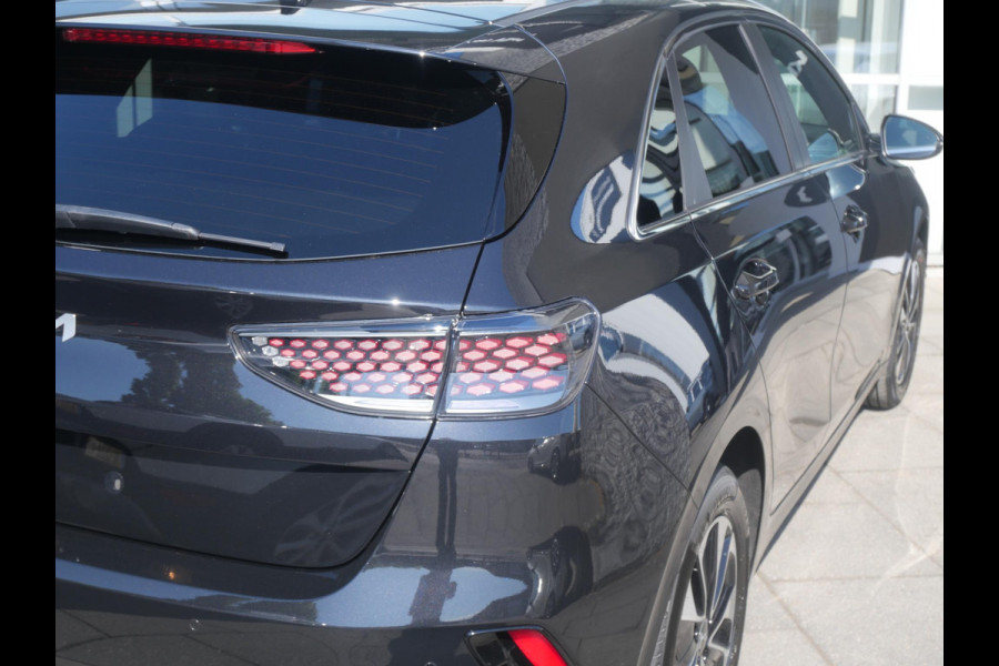 Kia Ceed 1.0 T-GDi MHEV Design Edition | Op Voorraad | Camera | Apple Carplay | Adapt. Cruise | Stoel&Stuur Verwarming | Navi | Keyless