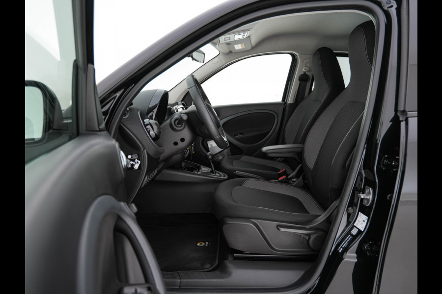 Smart Forfour EQ Comfort Pack-Sport 18 kWh [ 3-Fase ] (INCL-BTW) *COMFORT-SEATS | CARPLAY  | AIRCO | CRUISE | MICROFIBRE | PDC | 16''ALU*