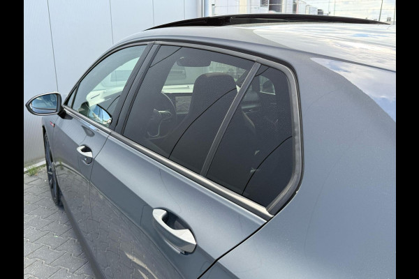 Volkswagen Golf 2.0 GTI DSG / Pano / Leder / H&K Audio / Head Up