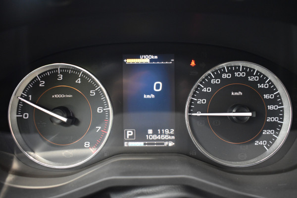 Subaru XV 1.6i Comfort | Trekhaak | Dealer onderhouden | Blis | Stoelverwarming |