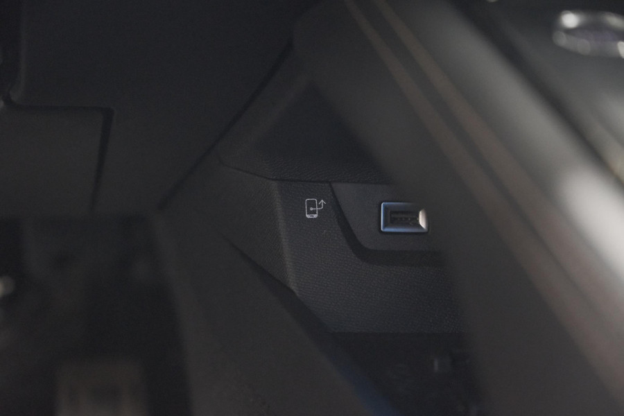 Peugeot 508 1.6 HYbrid 225 GT | Trekhaak | Panoramadak | FOCAL Audio | Elektrische Kofferklep