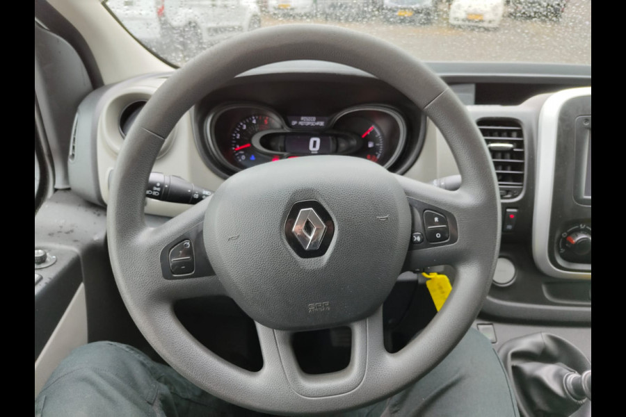 Renault Trafic CDTi L2 3-Pers Navi Airco Trekhaak Cruise Control MultiMedia Comfort Energy Pdc 1.6dCi T29 lengte 2 Imperiaal Betonplexvloer Wandbetimmering Schuifdeur 2.000kg Trekgewicht Euro 6