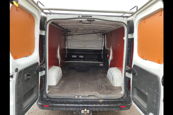Renault Trafic CDTi L2 3-Pers Navi Airco Trekhaak Cruise Control MultiMedia Comfort Energy Pdc 1.6dCi T29 lengte 2 Imperiaal Betonplexvloer Wandbetimmering Schuifdeur 2.000kg Trekgewicht Euro 6