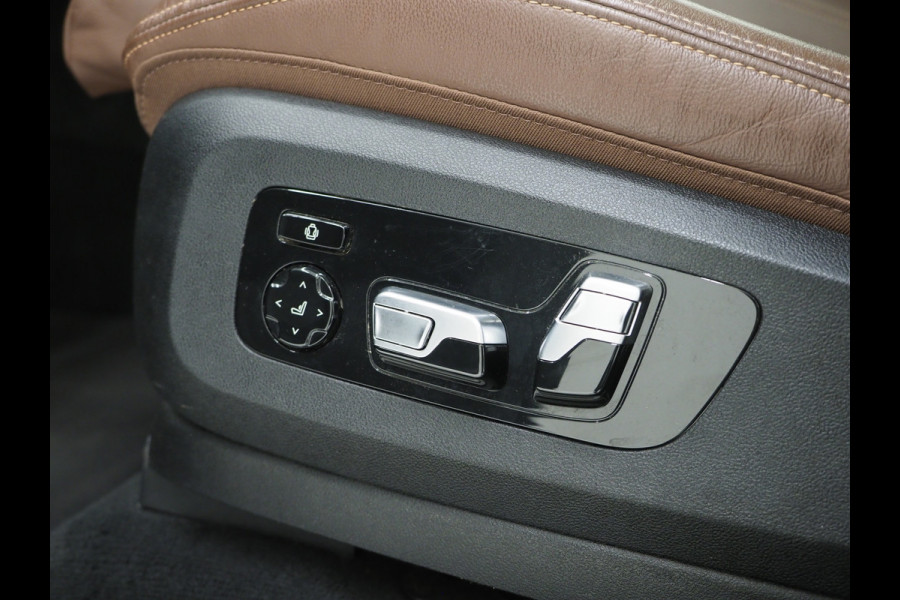 BMW X5 xDrive45e High Executive | Panoramadak | Luchtvering | Keyless | Camera | Carplay | Trekhaak