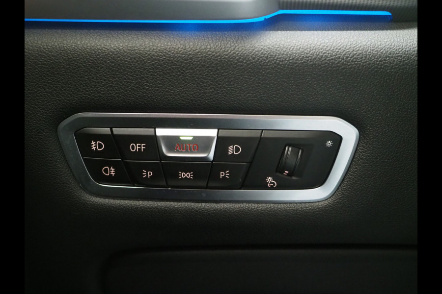 BMW X5 xDrive45e High Executive | Panoramadak | Luchtvering | Keyless | Camera | Carplay | Trekhaak