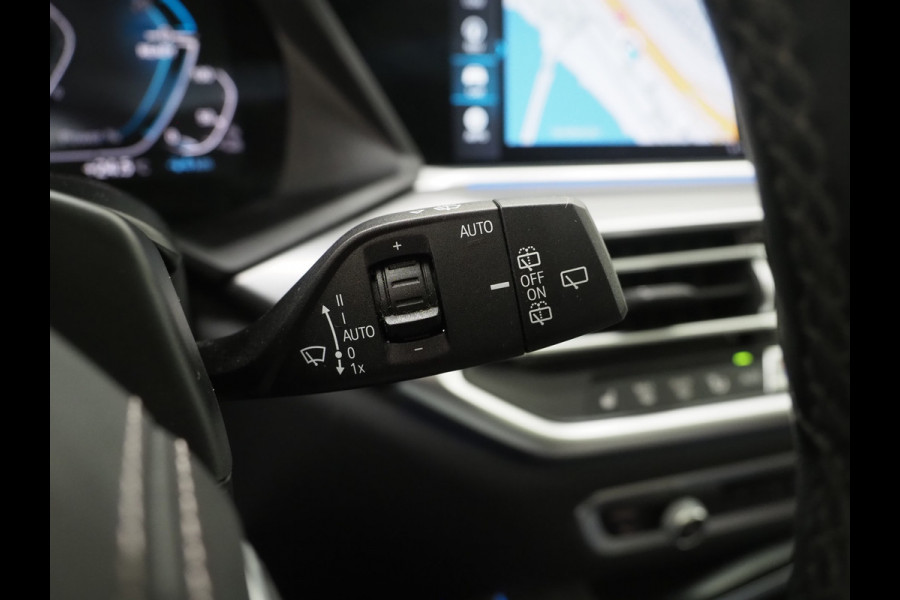 BMW X5 xDrive45e High Executive | Panoramadak | Luchtvering | Keyless | Camera | Carplay | Trekhaak
