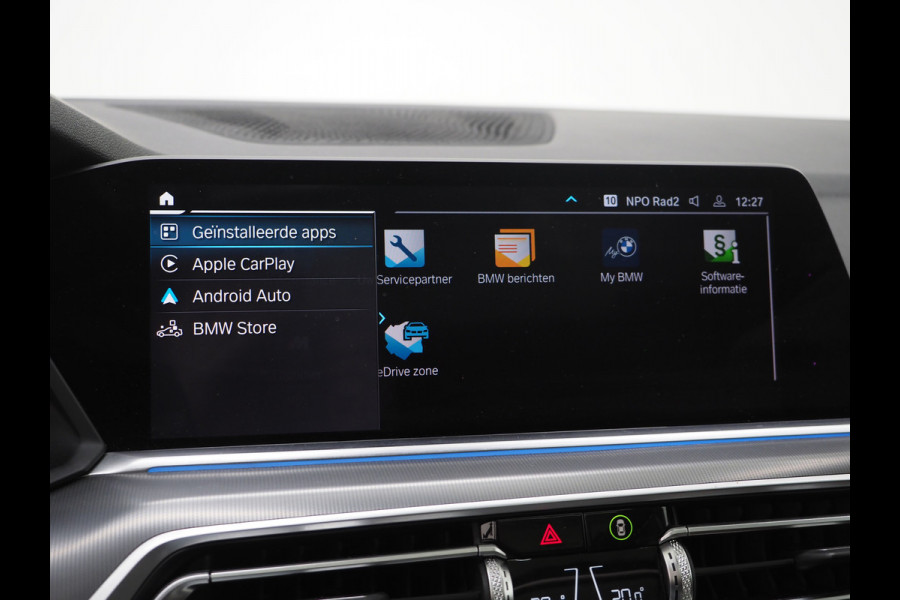 BMW X5 xDrive45e High Executive | Panoramadak | Luchtvering | Keyless | Camera | Carplay | Trekhaak