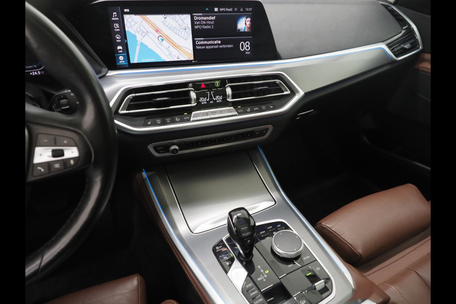 BMW X5 xDrive45e High Executive | Panoramadak | Luchtvering | Keyless | Camera | Carplay | Trekhaak