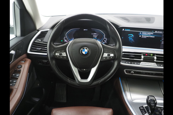 BMW X5 xDrive45e High Executive | Panoramadak | Luchtvering | Keyless | Camera | Carplay | Trekhaak
