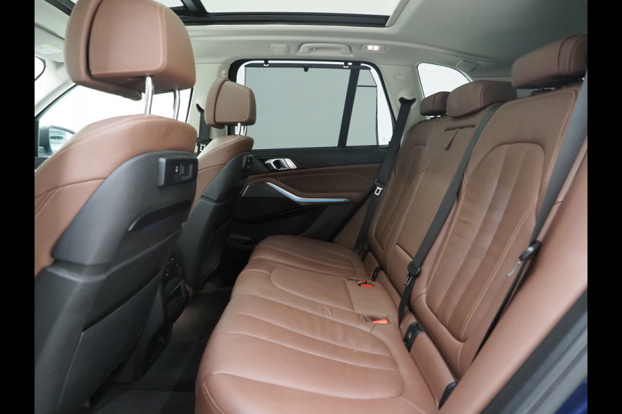 BMW X5 xDrive45e High Executive | Panoramadak | Luchtvering | Keyless | Camera | Carplay | Trekhaak