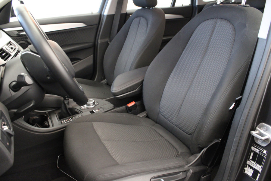 BMW X1 sDrive18i Business Edition |Navi|