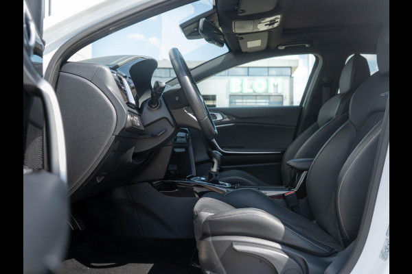 Kia Ceed Sportswagon 1.5 T-GDi GT-Line | Navigatie | Stoelverwarming | Sportstoelen