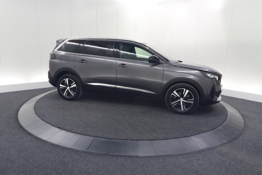Peugeot 5008 PureTech 130 GT | Camera | Adaptieve Cruise Control | Dodehoekdetectie | Navigatie