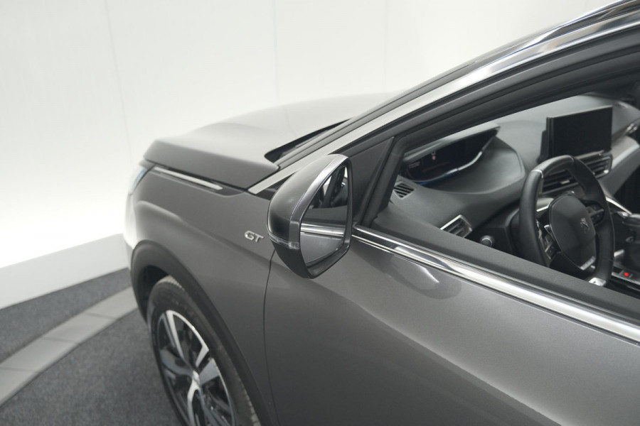 Peugeot 5008 PureTech 130 GT | Camera | Adaptieve Cruise Control | Dodehoekdetectie | Navigatie