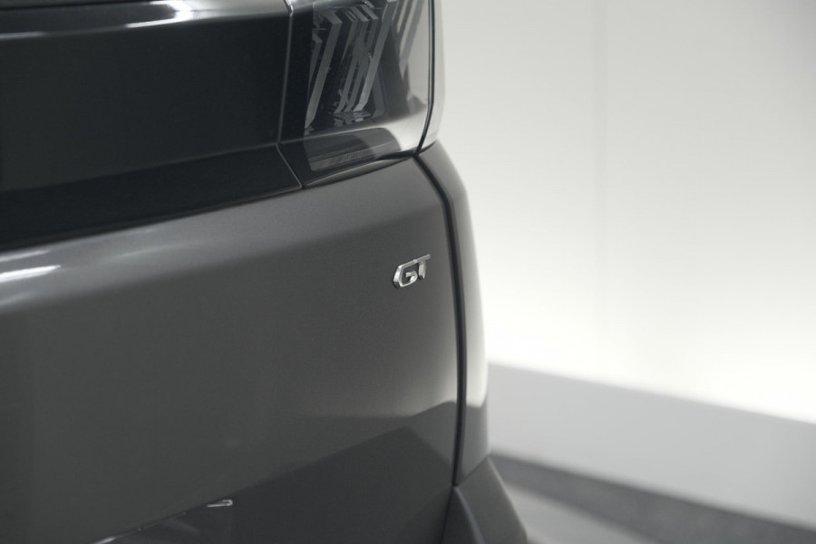 Peugeot 5008 PureTech 130 GT | Camera | Adaptieve Cruise Control | Dodehoekdetectie | Navigatie