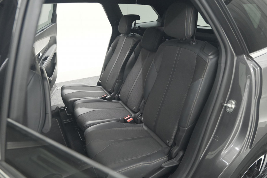 Peugeot 5008 PureTech 130 GT | Camera | Adaptieve Cruise Control | Dodehoekdetectie | Navigatie