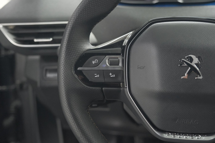 Peugeot 5008 PureTech 130 GT | Camera | Adaptieve Cruise Control | Dodehoekdetectie | Navigatie